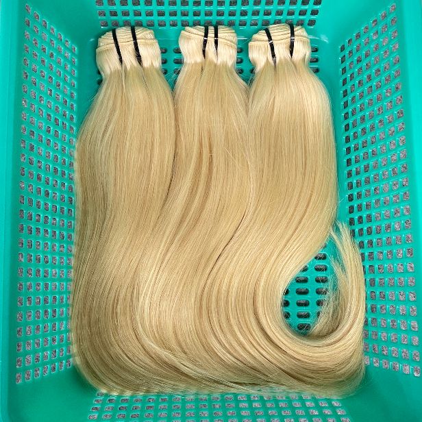 Cheveux bruts vietnamiens #613 Trame plus épaisse tirée